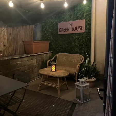 Apartment The House Rom